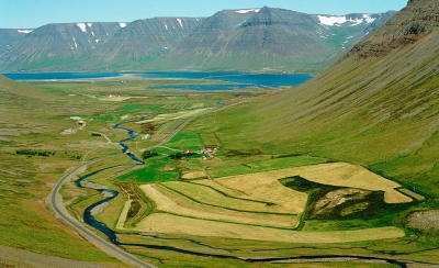 Kirkjub&oacute;l &iacute; Bjarnadal, &Ouml;n.